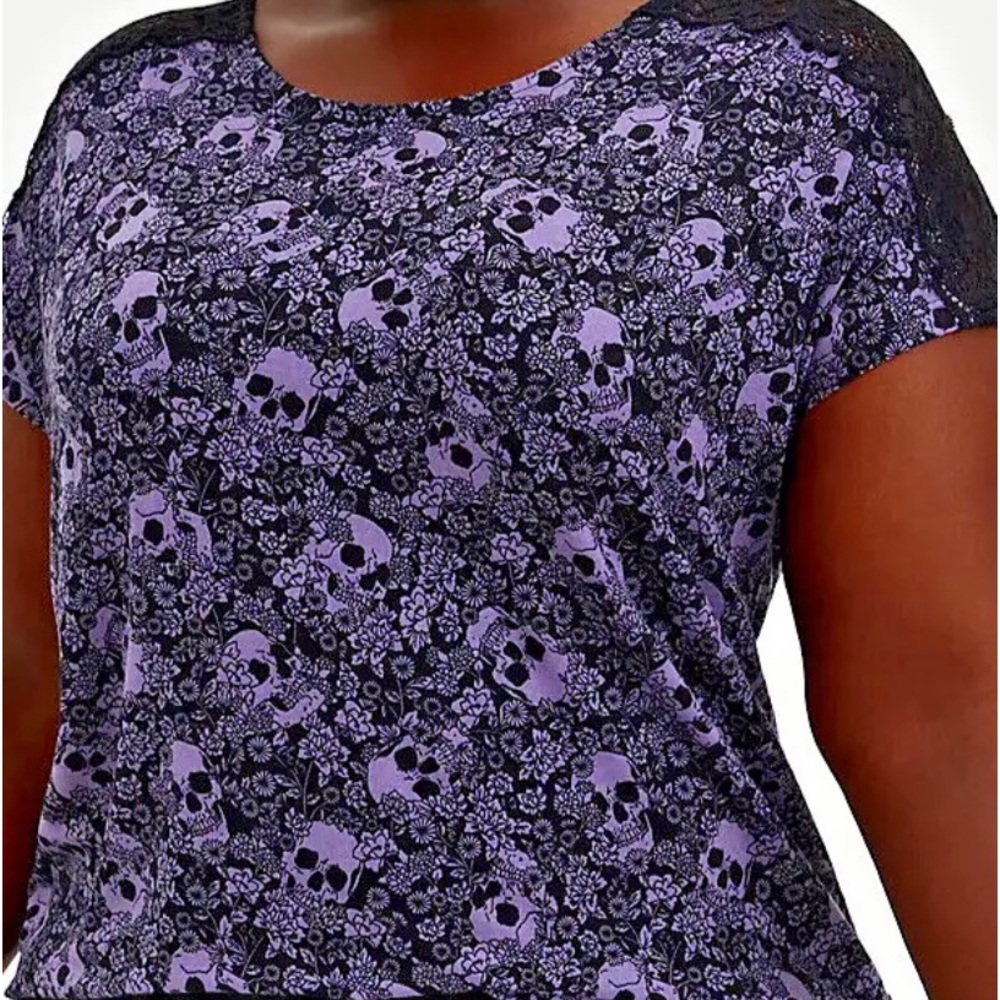 Purple and black skull shirt - Torrid - NWT - 3X - Super Soft Knits